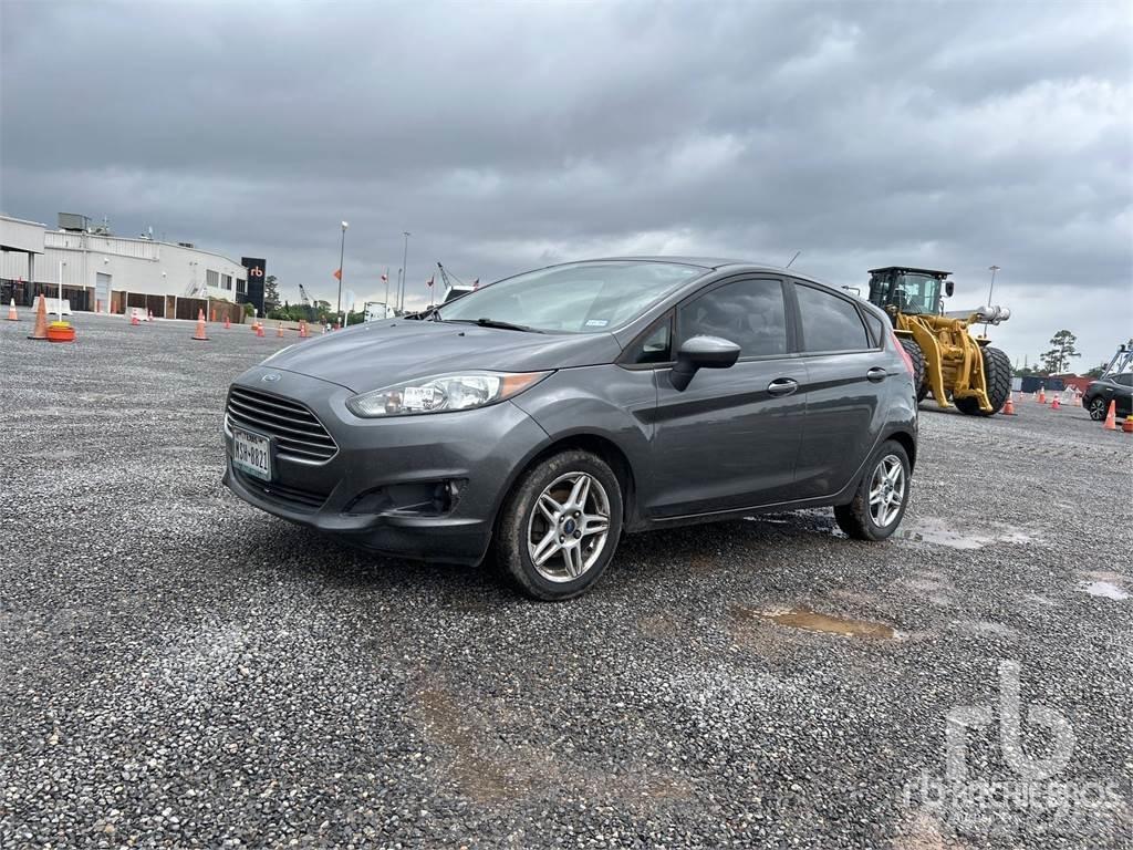 Ford FIESTA 자동차