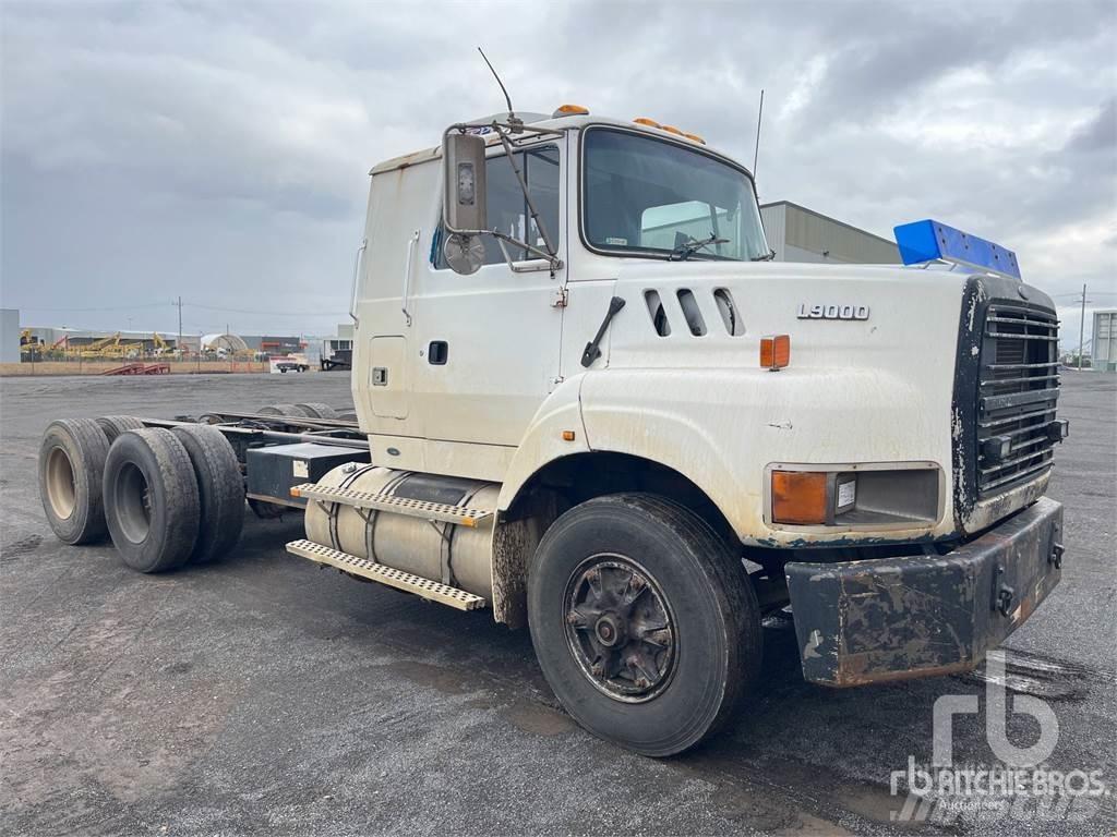 Ford L9000 트랙터 유닛