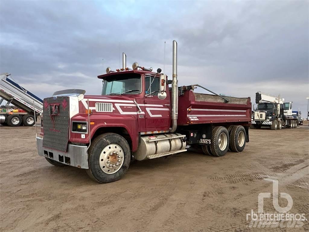 Ford LTL9000 덤프 트럭