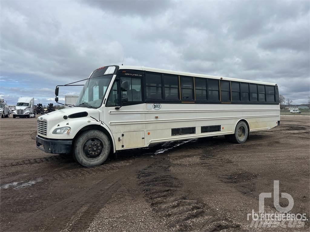Freightliner B2 시외버스