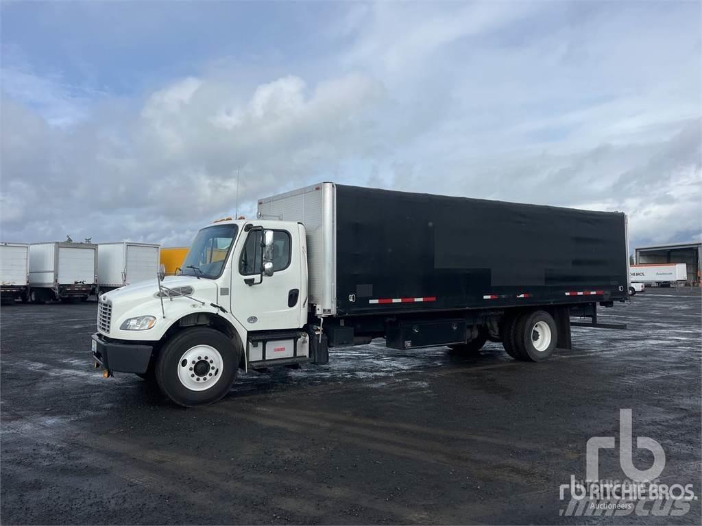 Freightliner M2 커튼사이더 트럭