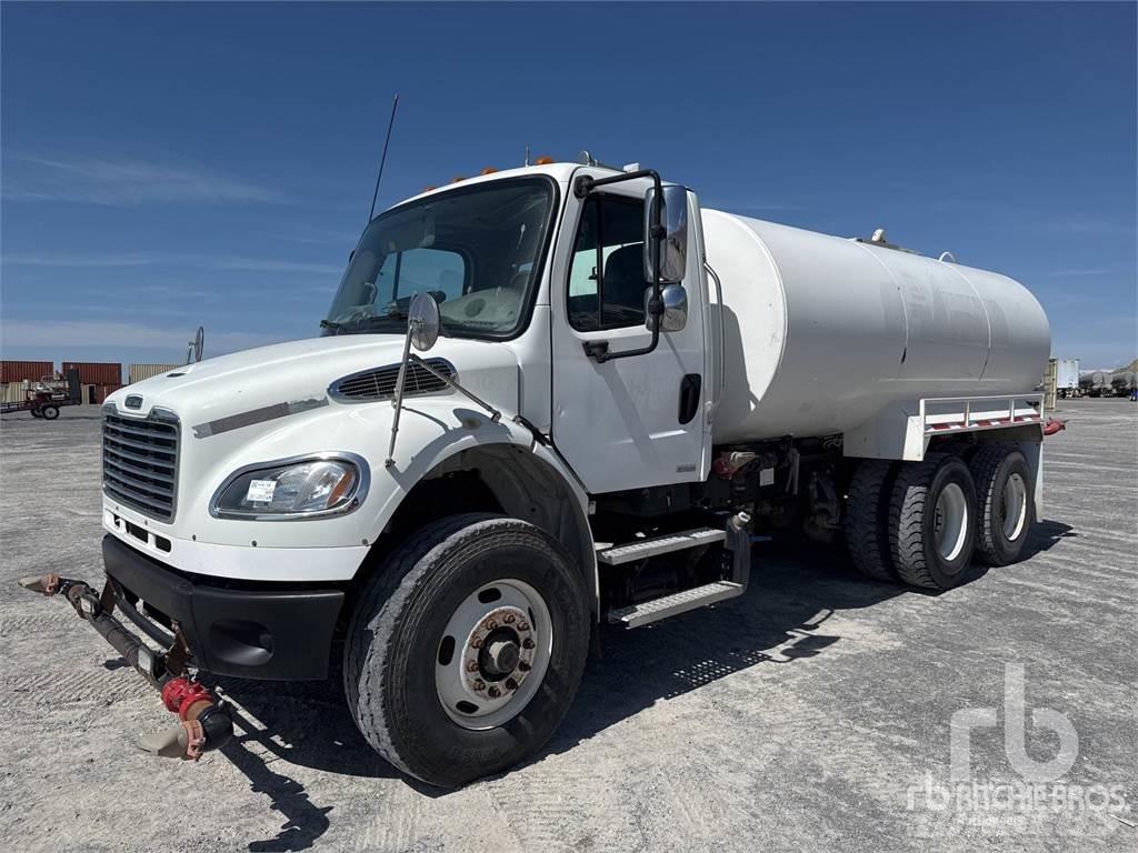 Freightliner M2 급수차