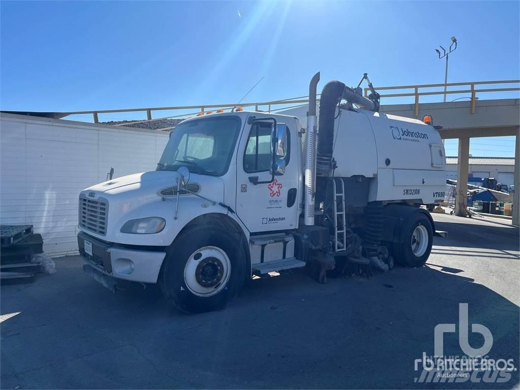 Freightliner M2 청소 트럭