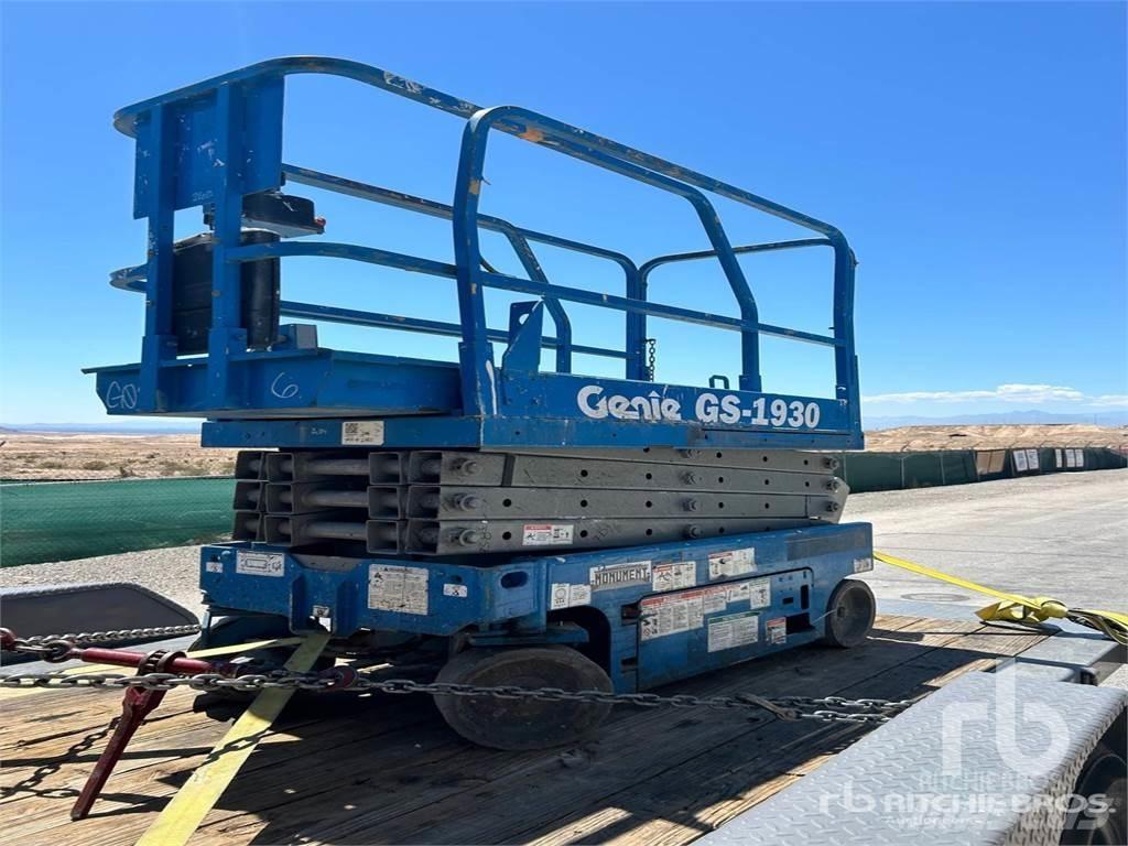 Genie GS1930 가위형 리프트
