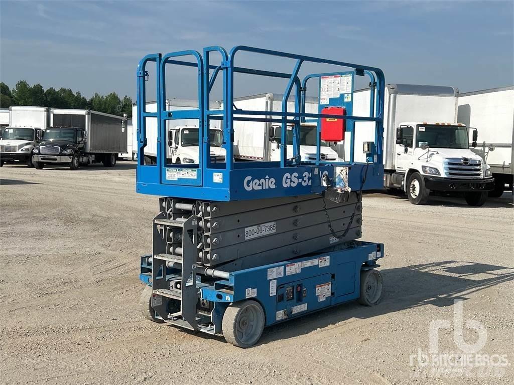 Genie GS3246 가위형 리프트