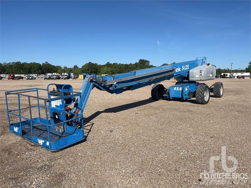 Genie S-125 관절형 전동이동 리프트