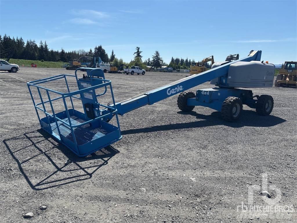 Genie S-40 관절형 전동이동 리프트