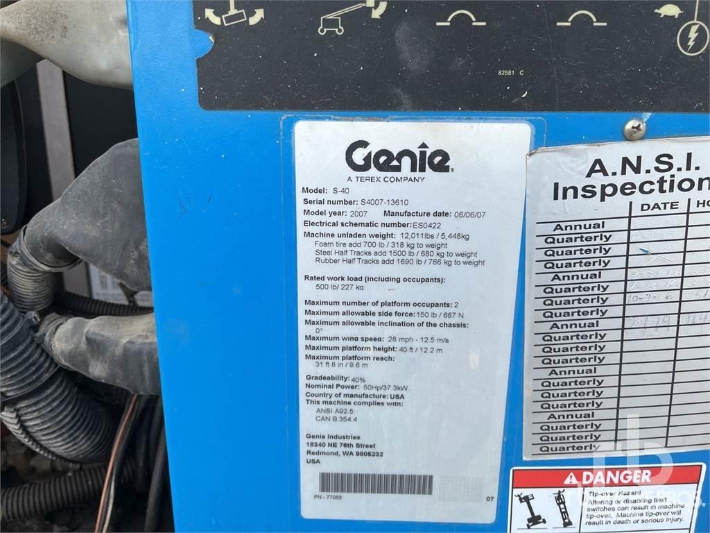 Genie S40 관절형 전동이동 리프트