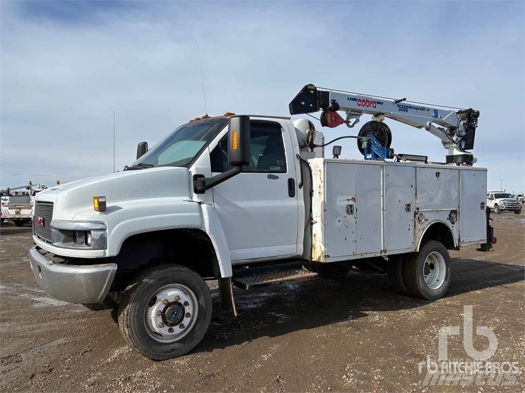 GMC C5500 시립/다목적 차량