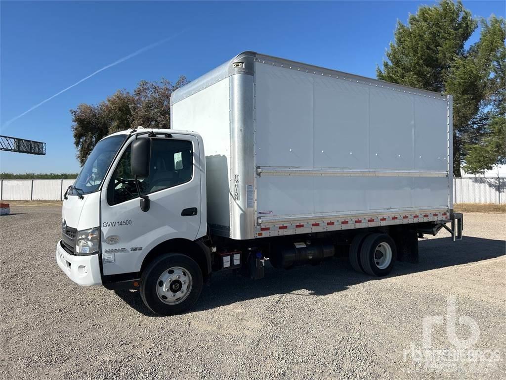 Hino 155 패널 화물차