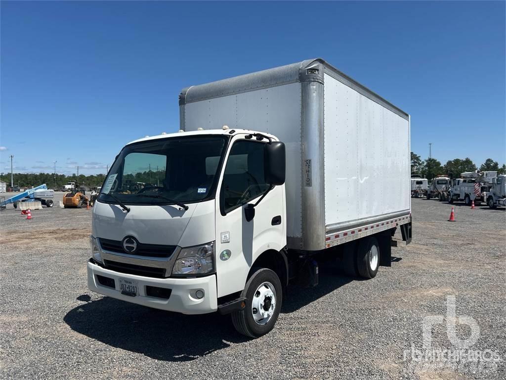 Hino 155 패널 화물차
