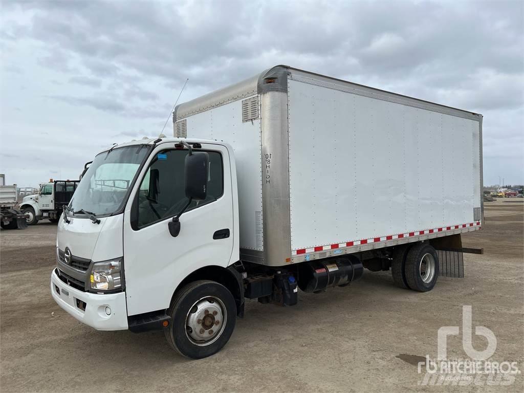 Hino 195 패널 화물차