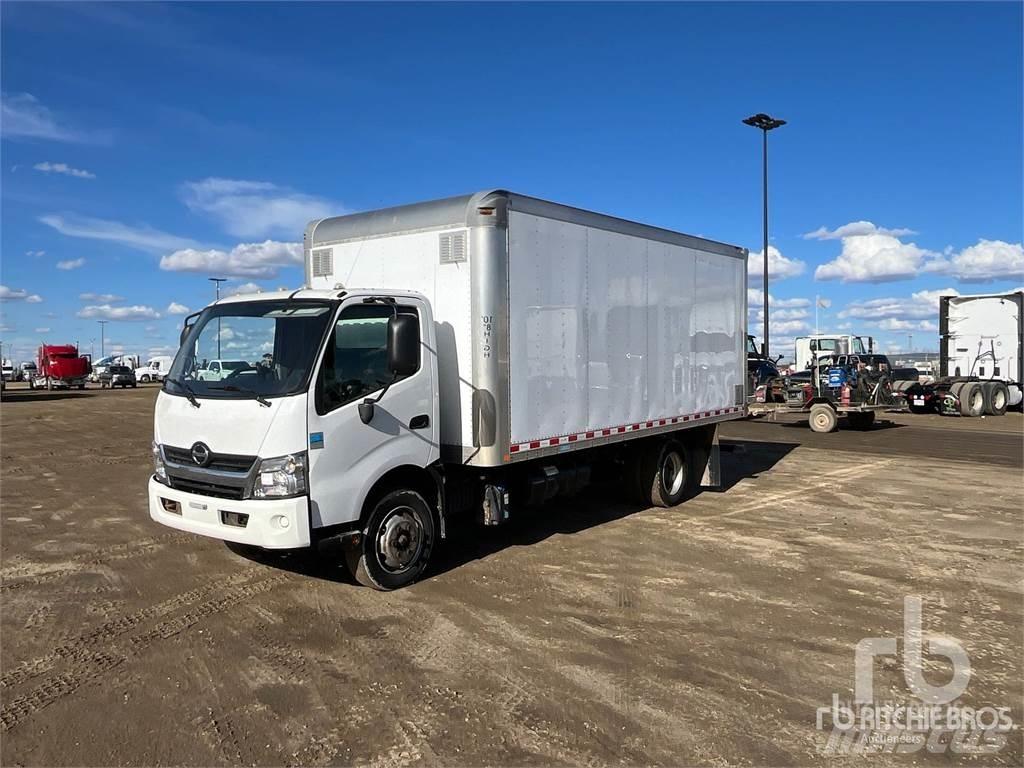 Hino 195 패널 화물차