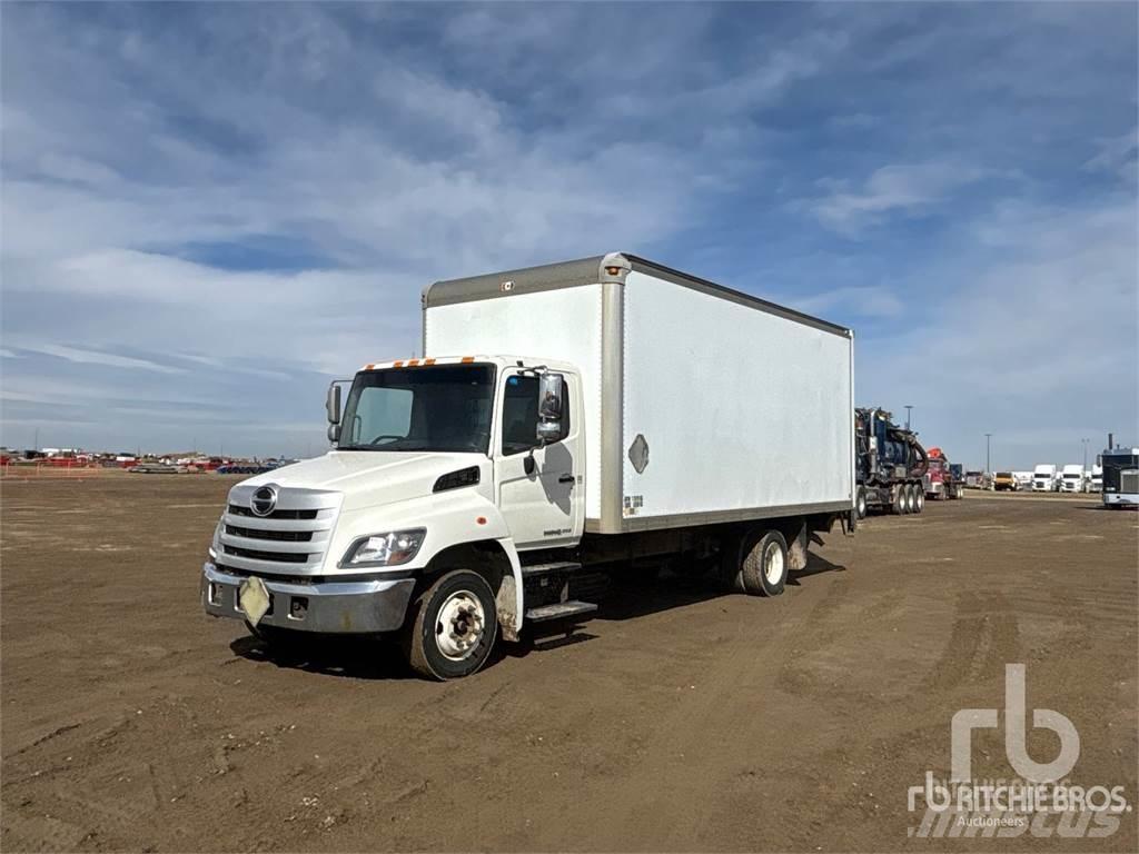 Hino 258 패널 화물차