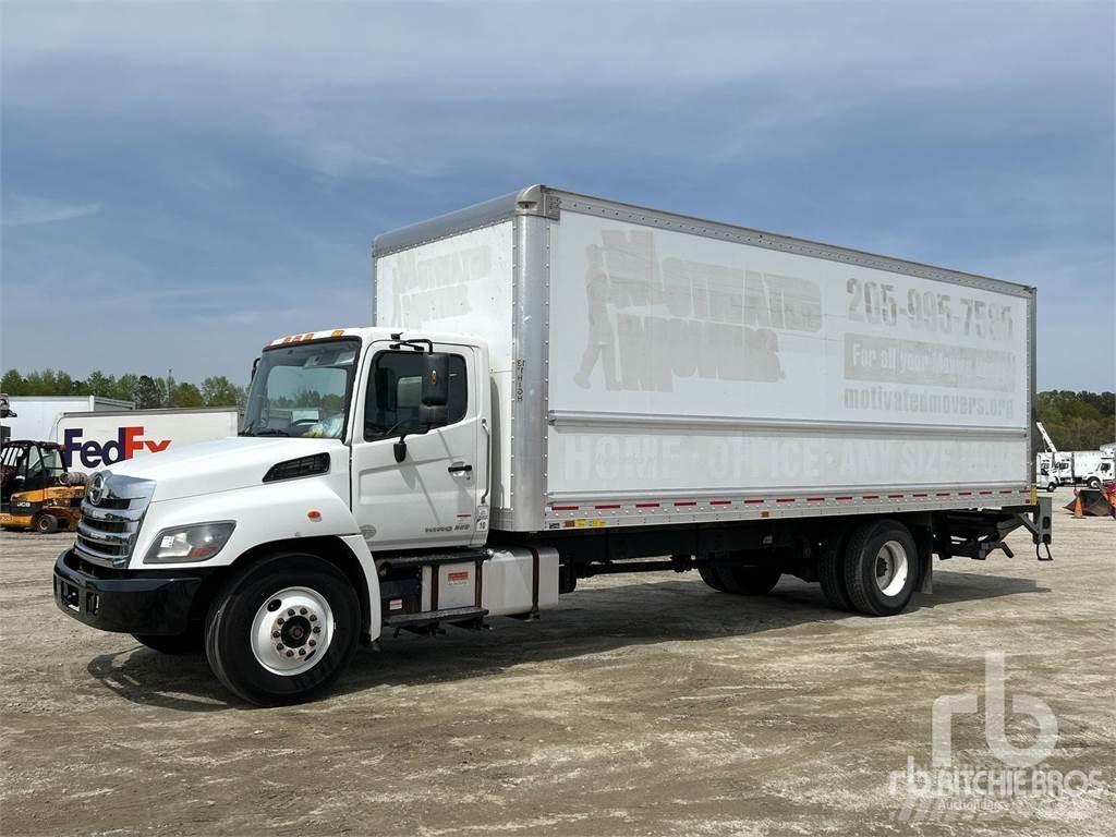 Hino 268 패널 화물차