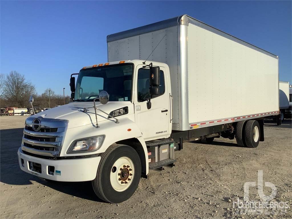 Hino 268 패널 화물차