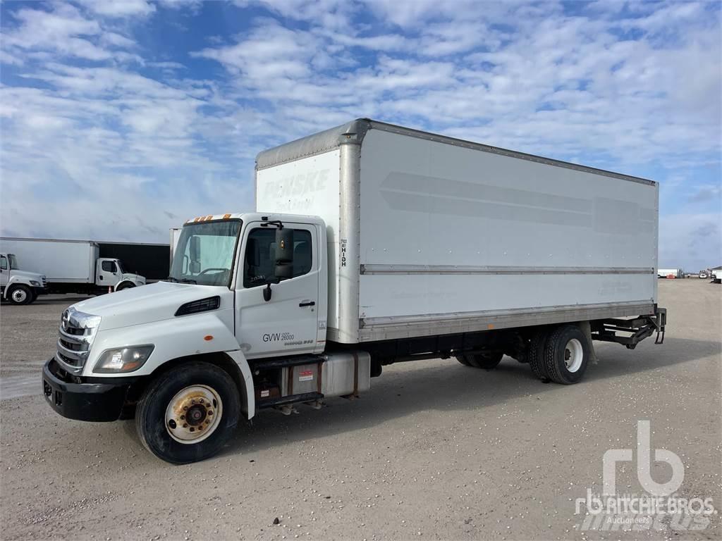 Hino 268 패널 화물차