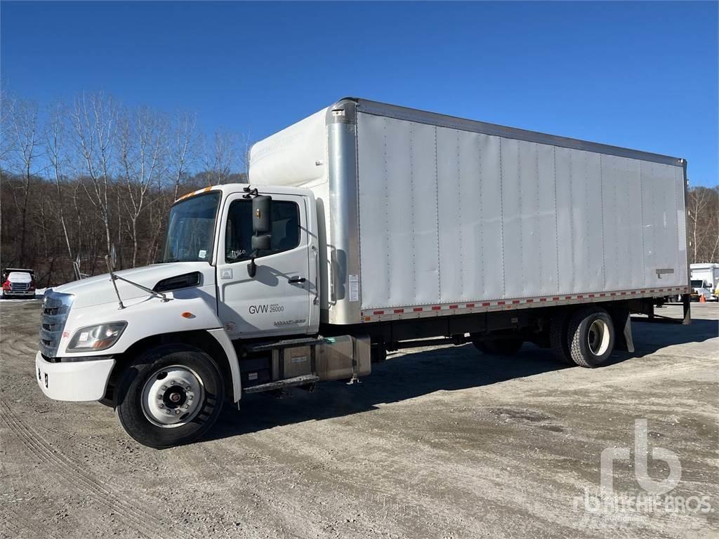 Hino 268 패널 화물차