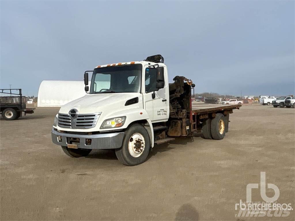 Hino 338 크레인 트럭