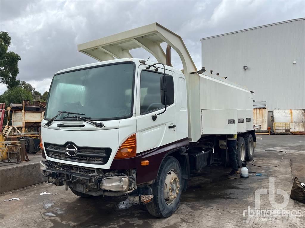 Hino FM1J 시립/다목적 차량