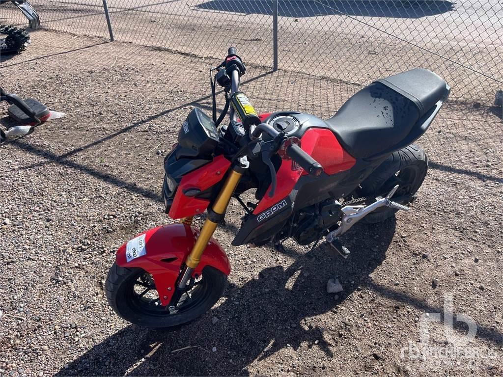 Honda GROM 자동차