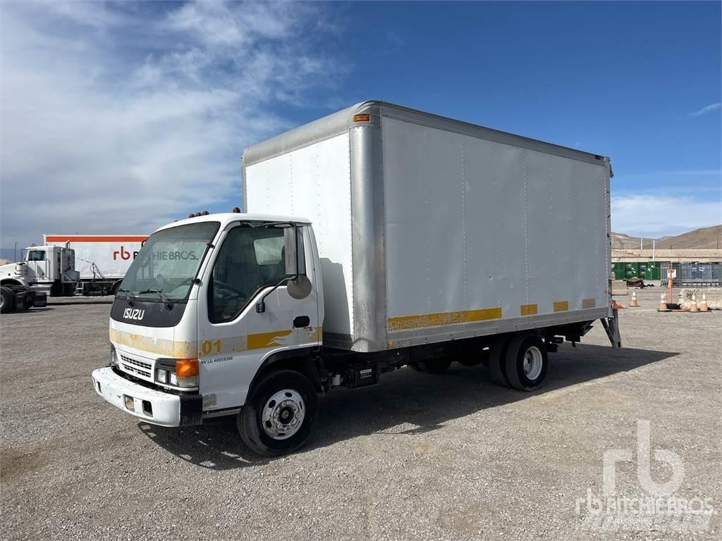 Isuzu NPR 패널 화물차