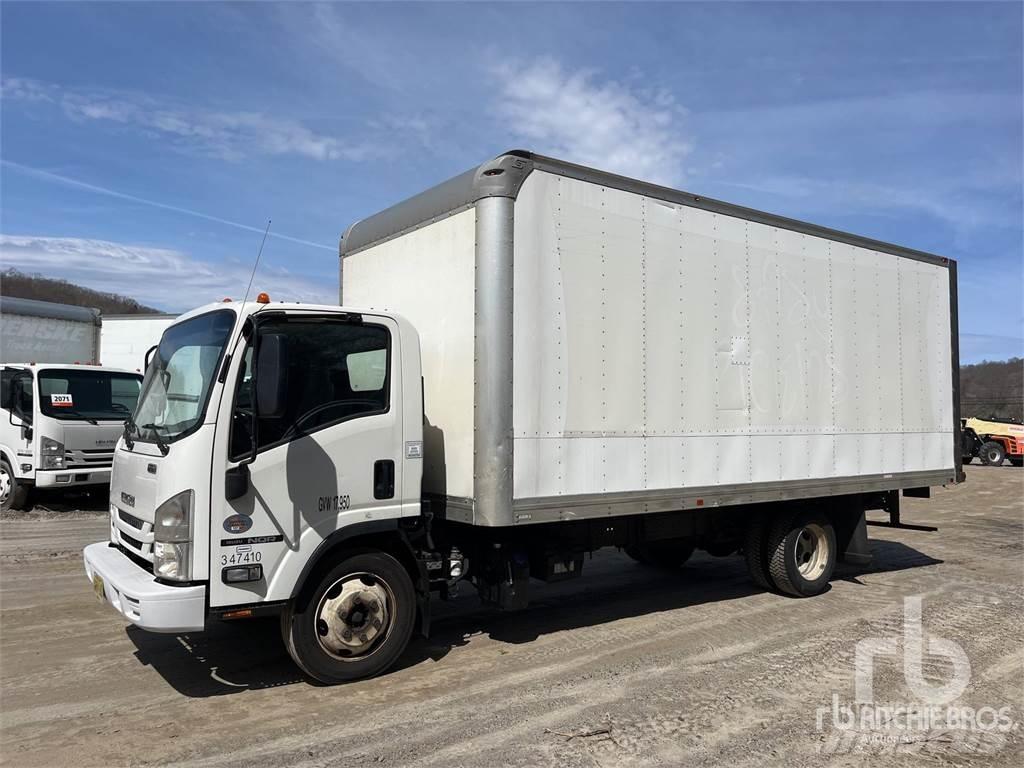 Isuzu NQR 패널 화물차
