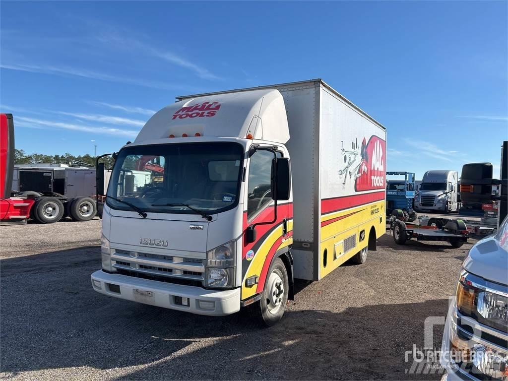 Isuzu NQR 패널 화물차