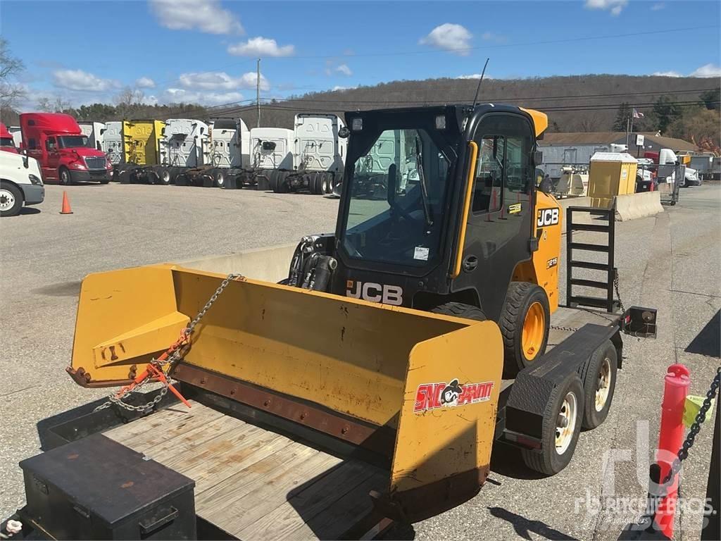 JCB 215  스키드로더