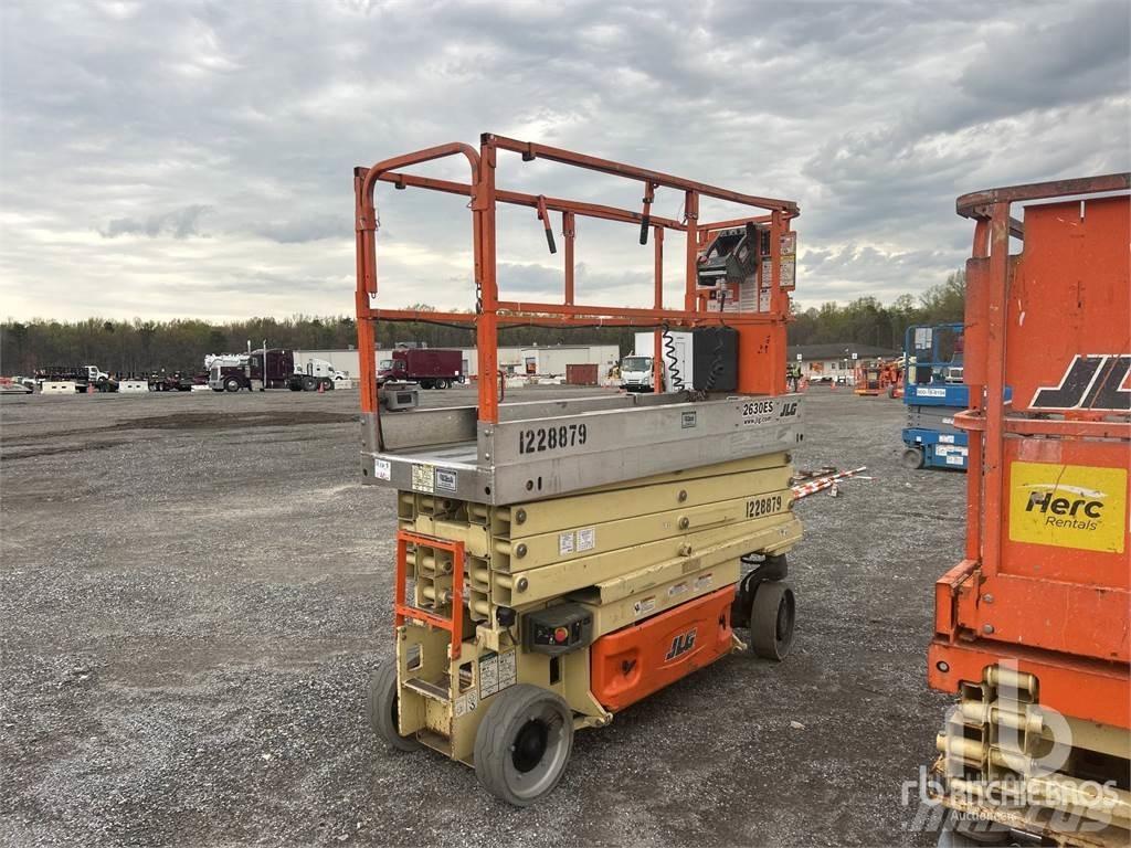 JLG 2630ES 가위형 리프트