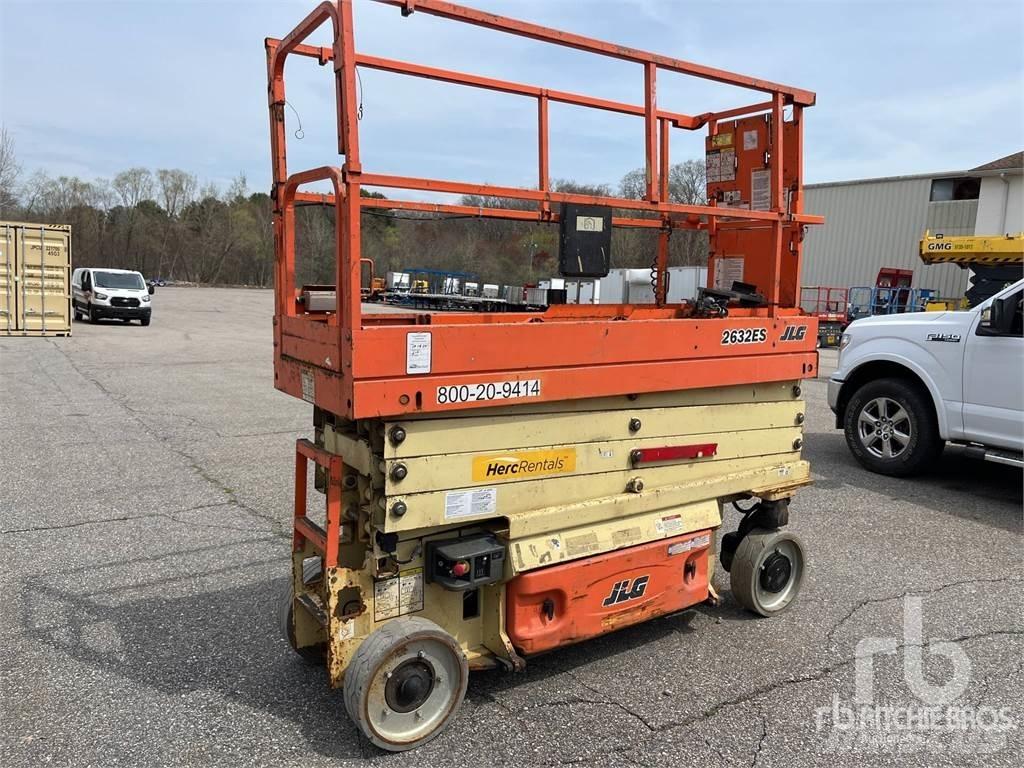 JLG 2632ES 가위형 리프트