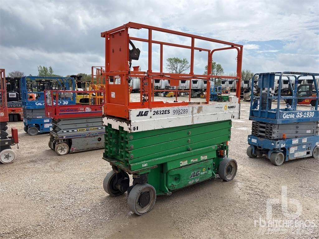 JLG 2632ES 가위형 리프트