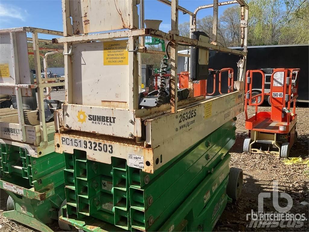 JLG 2632ES 가위형 리프트