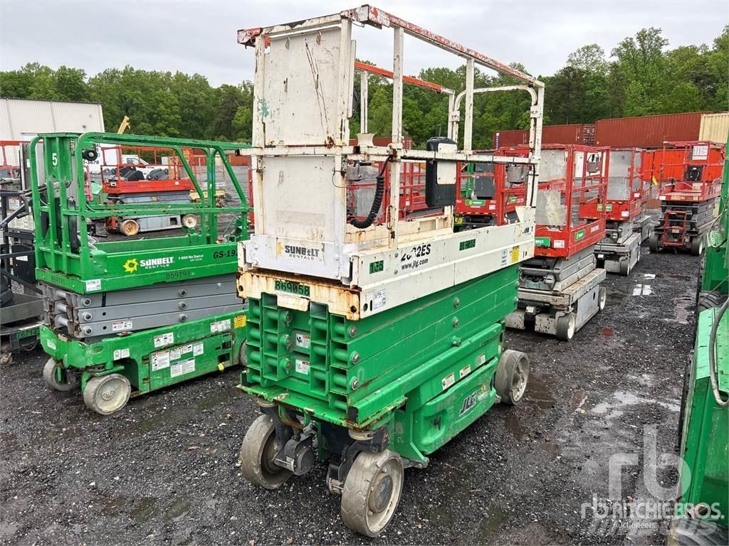 JLG 2632ES 가위형 리프트