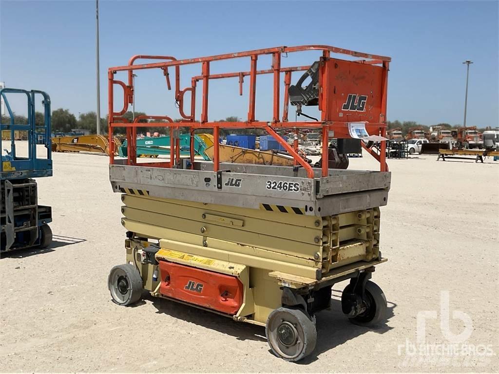 JLG 3246ES 가위형 리프트