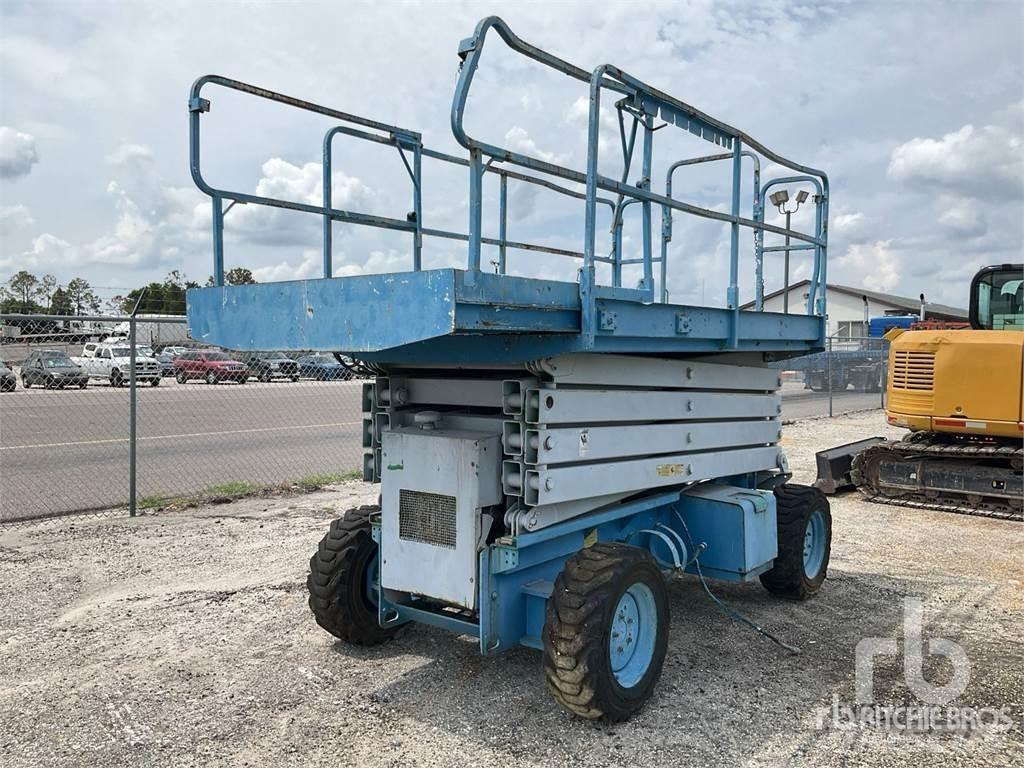 JLG 330CRT 가위형 리프트