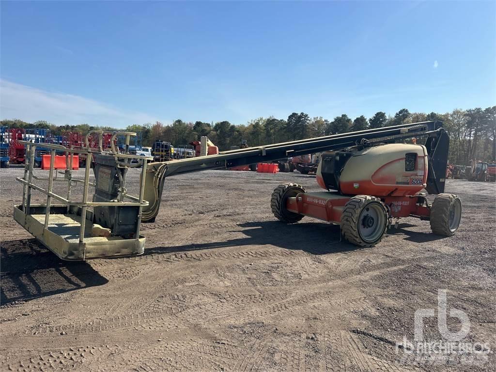 JLG 600A 관절형 전동이동 리프트