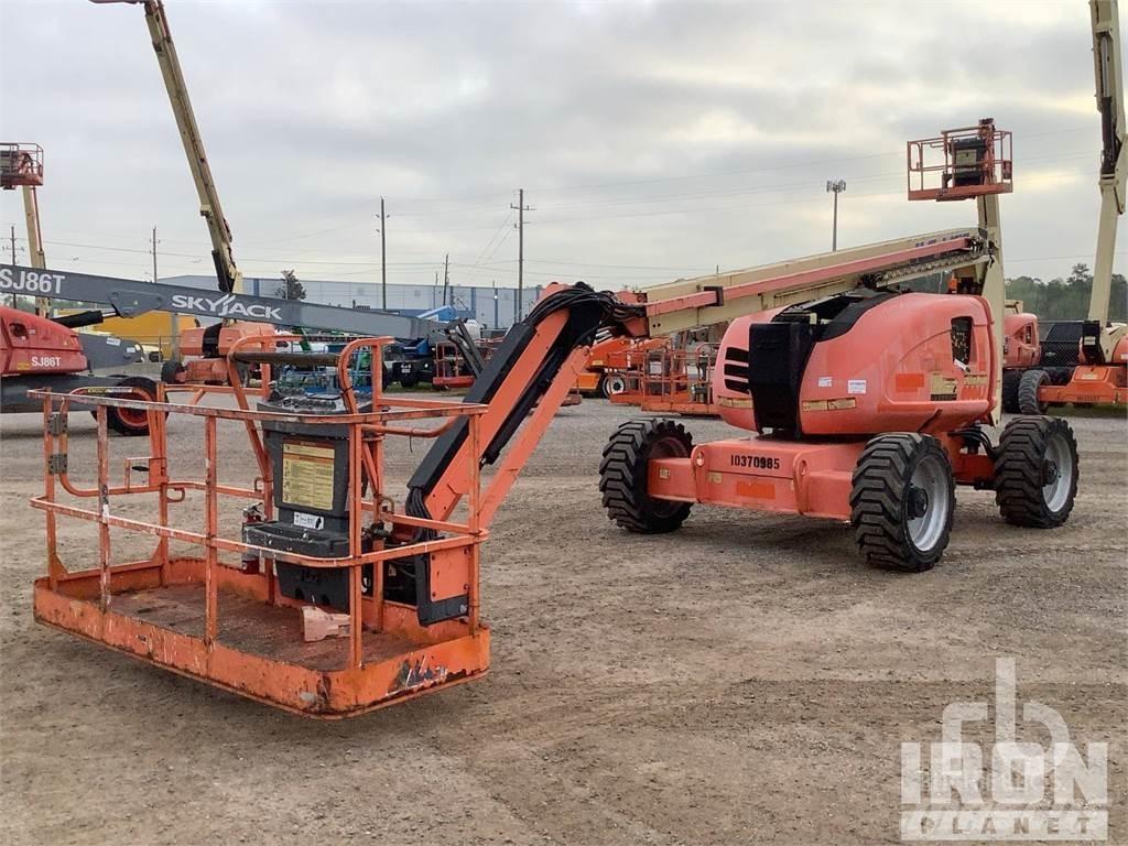 JLG 600AJ 관절형 전동이동 리프트