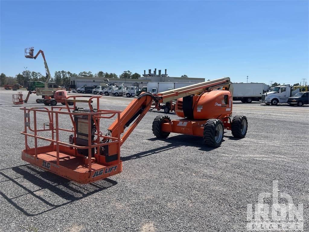 JLG 600AJ 관절형 전동이동 리프트