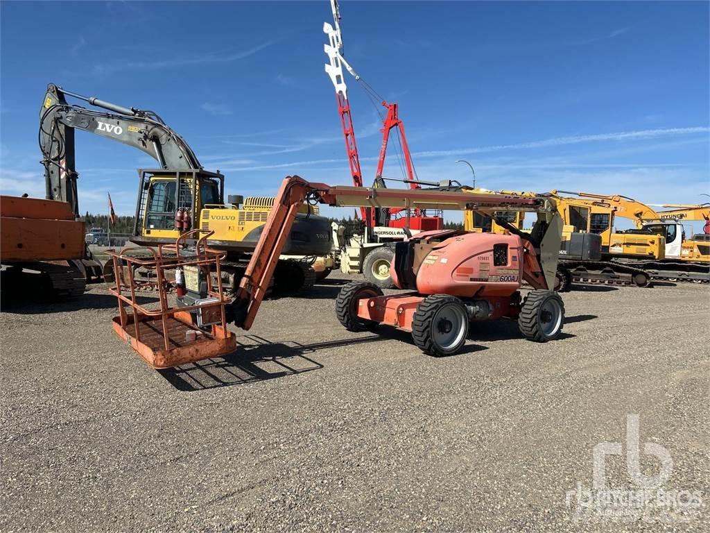JLG 600AJ 관절형 전동이동 리프트