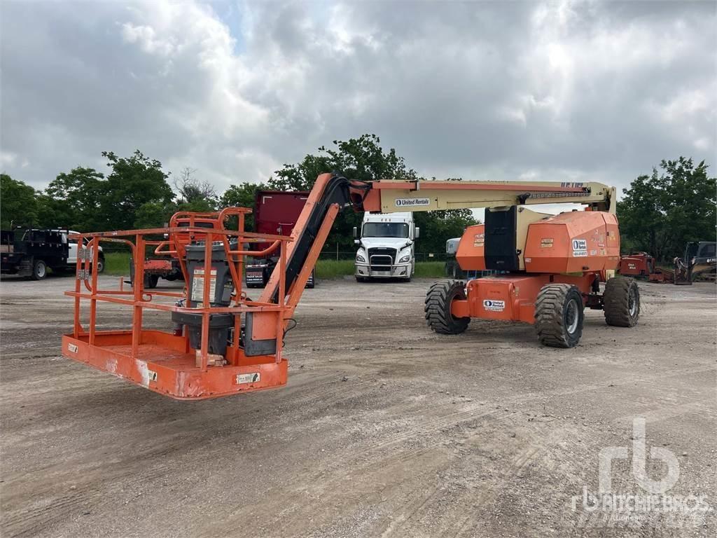 JLG 800 AJ 관절형 전동이동 리프트