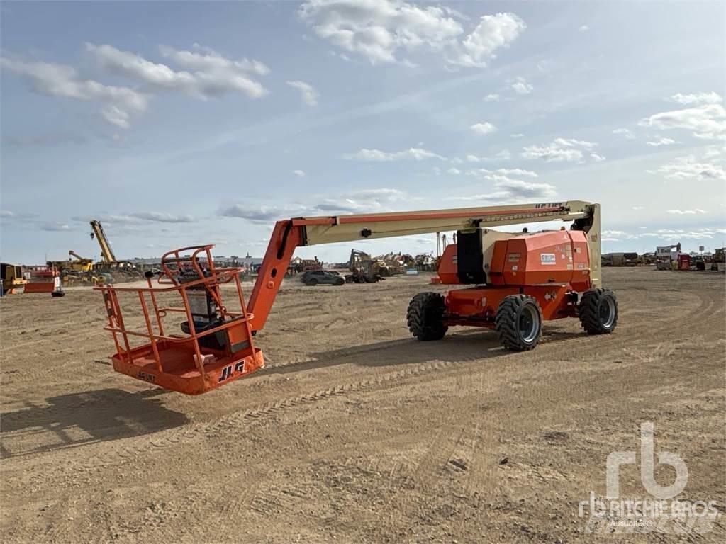 JLG 800A 관절형 전동이동 리프트