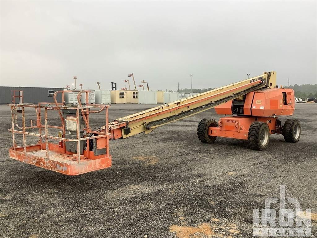 JLG 800S 관절형 전동이동 리프트