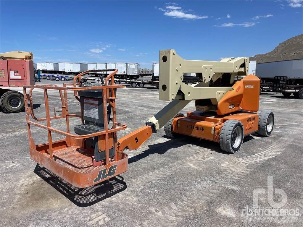 JLG E450A 관절형 전동이동 리프트