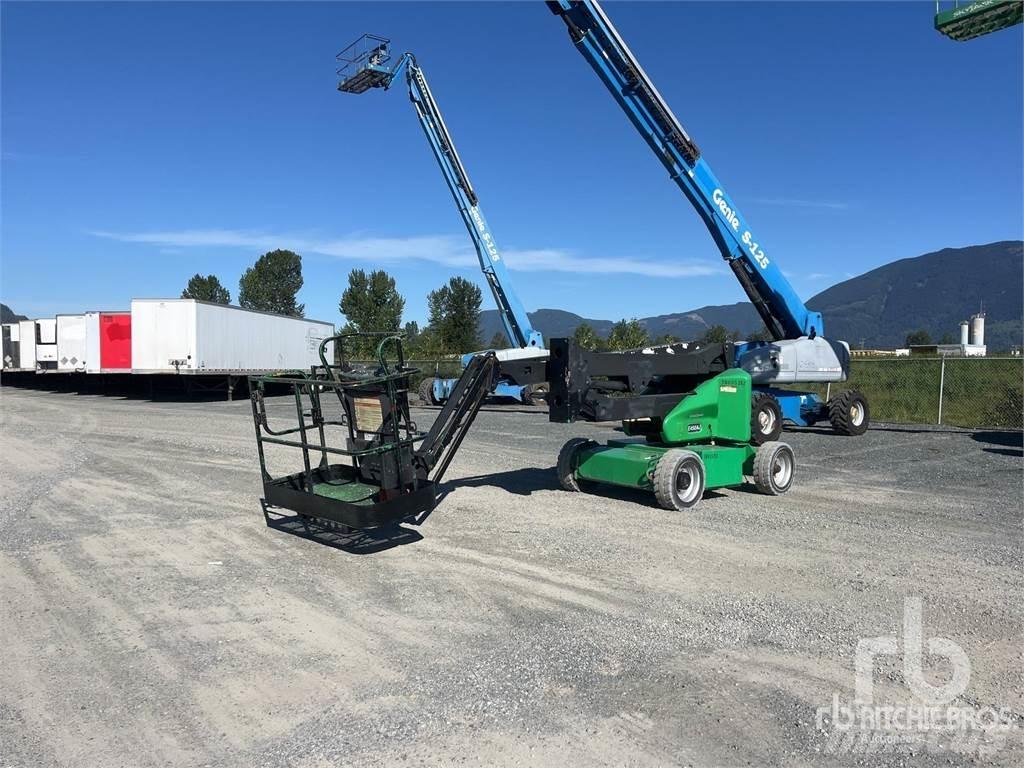 JLG E450AJ 관절형 전동이동 리프트