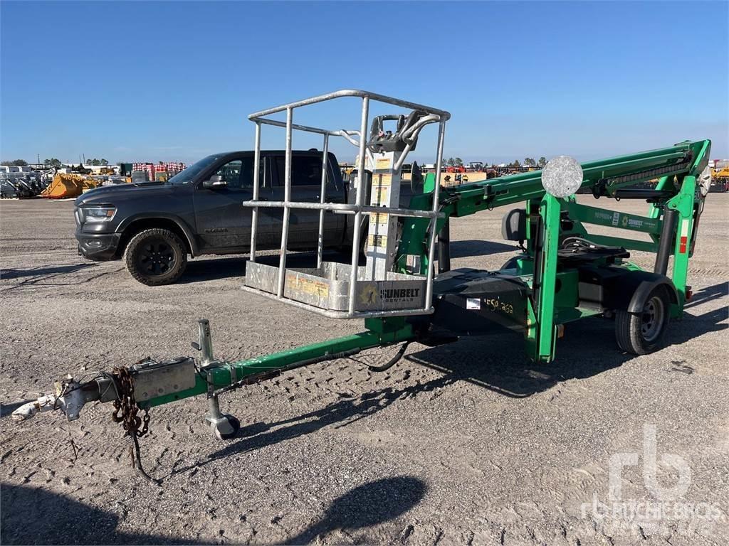 JLG T350 관절형 전동이동 리프트