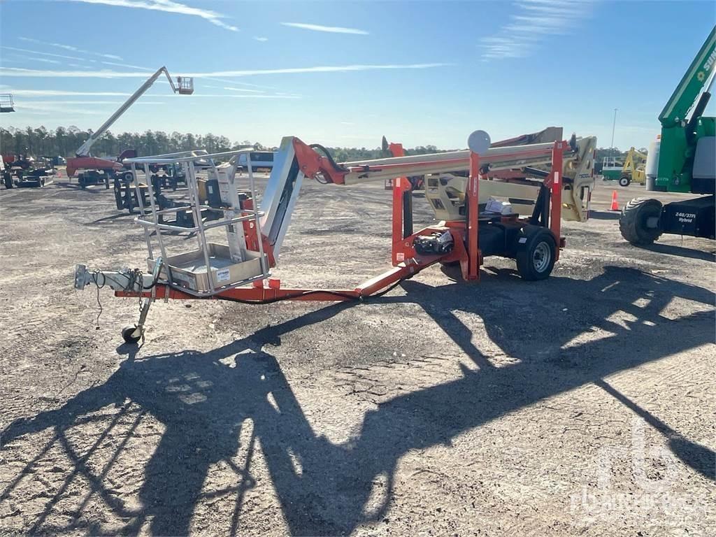 JLG T500J 관절형 전동이동 리프트