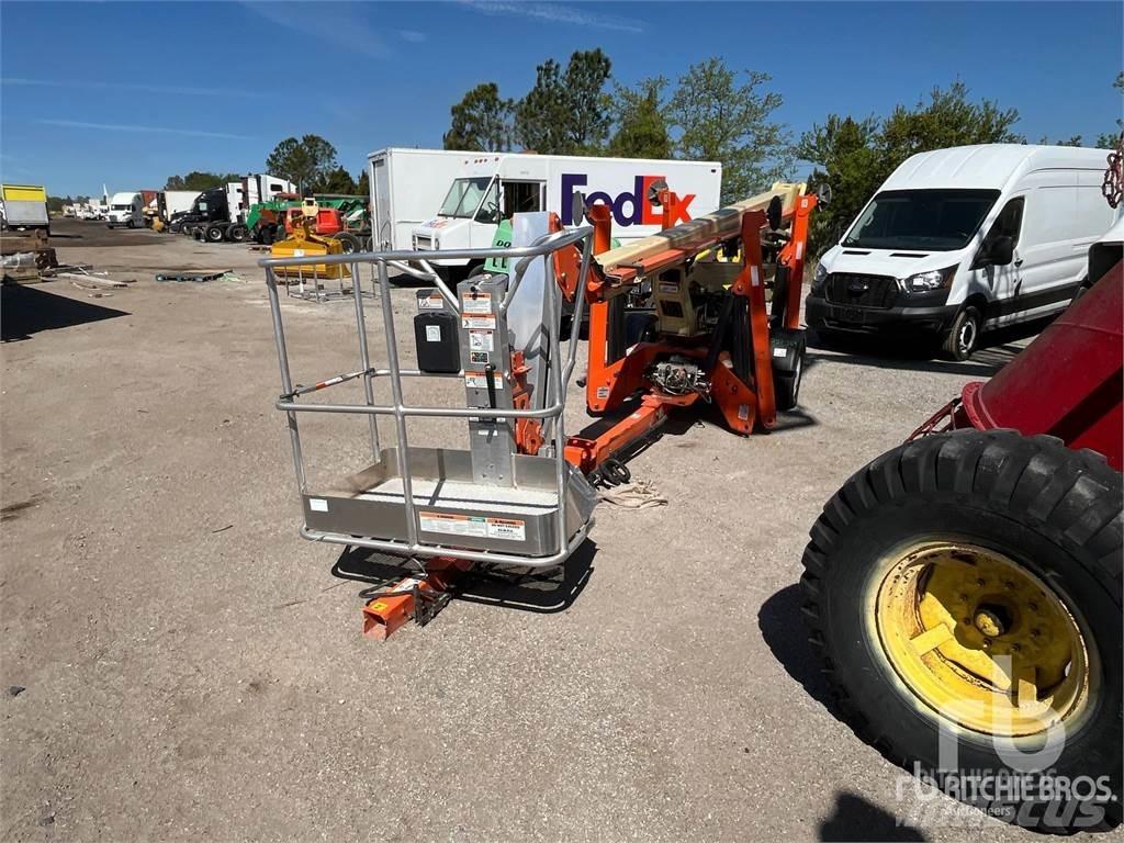 JLG T500J 관절형 전동이동 리프트