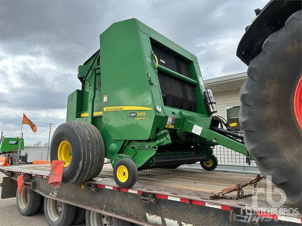 John Deere 569 각형 곤포기