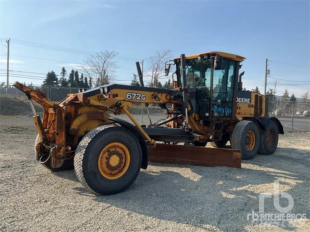 John Deere 672G 그레이더